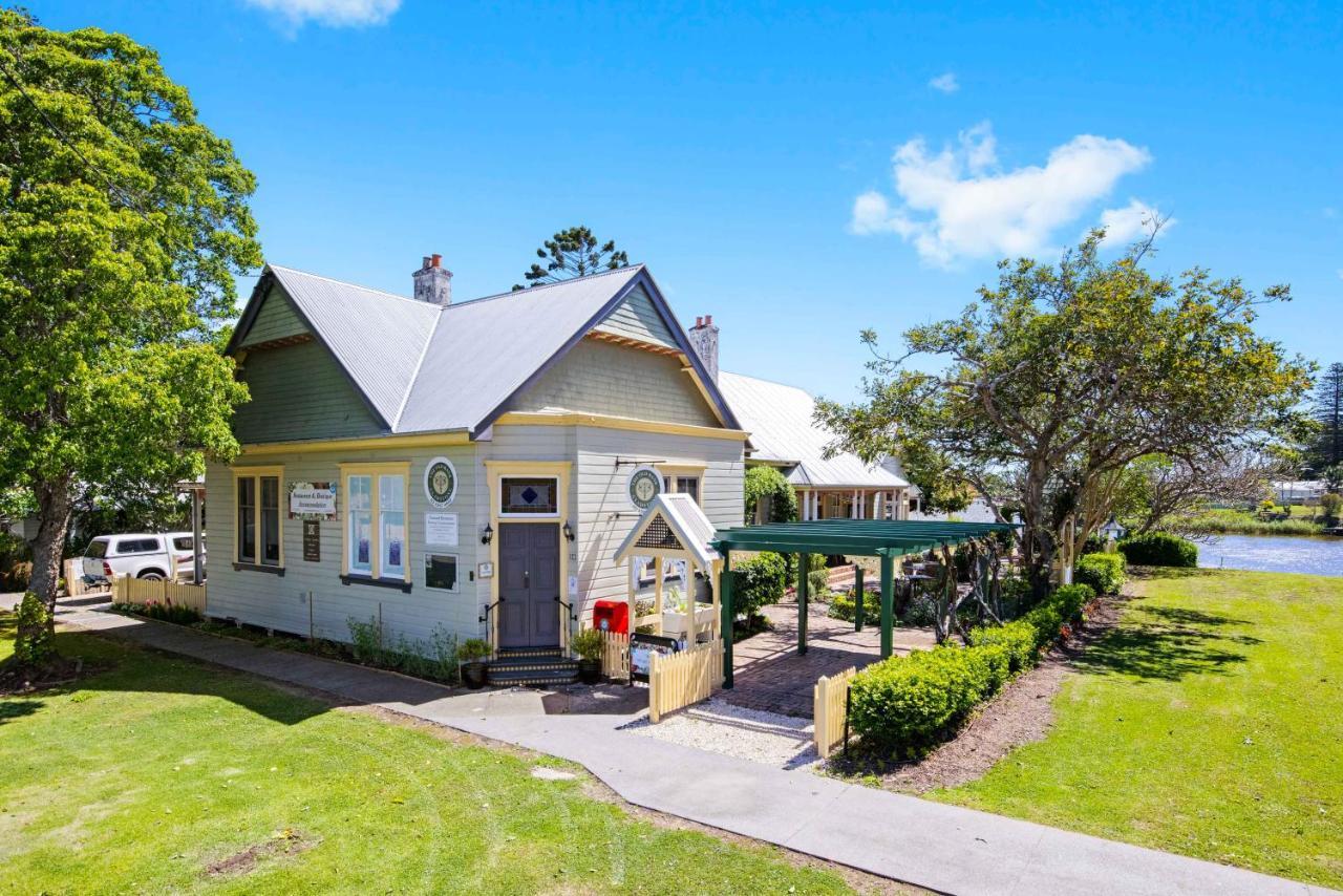 The Old Bank Gladstone Licensed Restaurant & Boutique Accommodation Hat Head Exterior foto